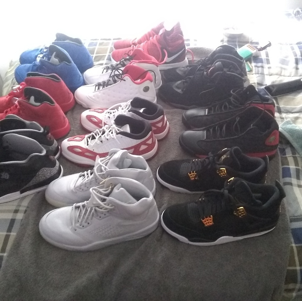 Retro Jordans size 11 - Picture 1 of 8